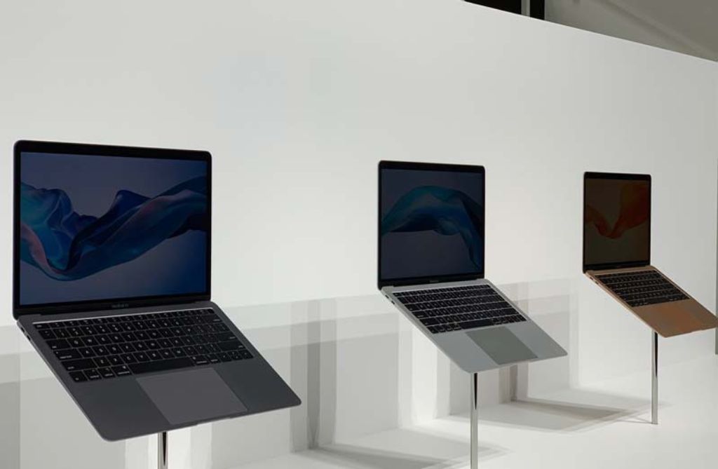 Máy tính xách tay Apple MacBook Pro 14 M1 Pro 2021 10 nhân - Bộ vi xử lý mạnh mẽ, nhanh chóng